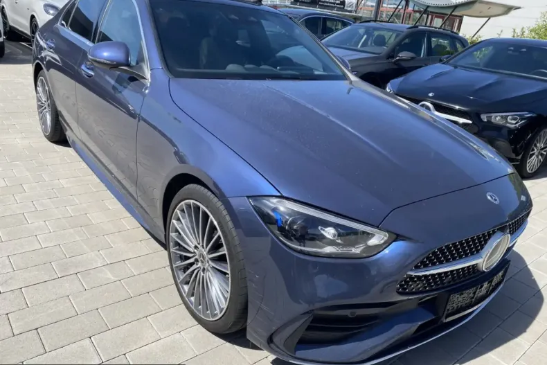 Mercedes-Benz C 300 (Clasa C) din 2024 cu 89.000 km - oferta MER234905 - foto 1