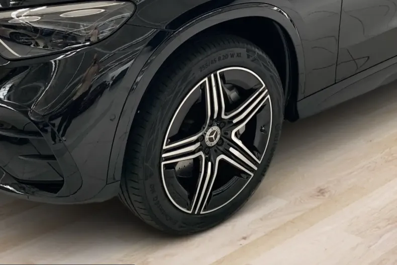 Mercedes-Benz GLC 300 (Clasa GLC) din 2023 cu 34.998 km - oferta MER234906 - foto 5