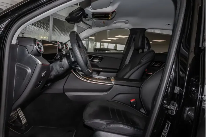 Mercedes-Benz GLC 300 (Clasa GLC) din 2025 cu 20.990 km - oferta MER234908 - foto 8