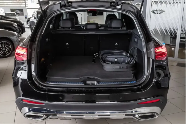 Mercedes-Benz GLC 300 (Clasa GLC) din 2025 cu 20.990 km - oferta MER234908 - foto 22