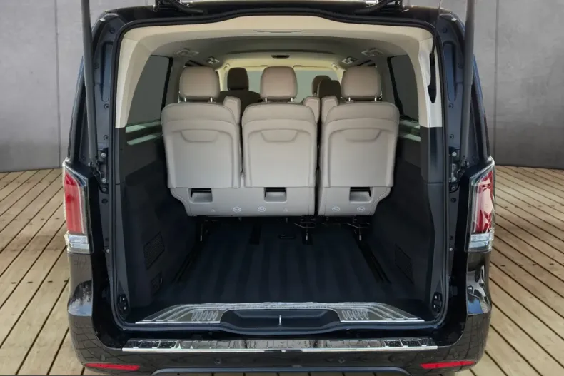 Mercedes-Benz V 300 (Clasa V) din 2025 cu 13.900 km - oferta MER234910 - foto 10