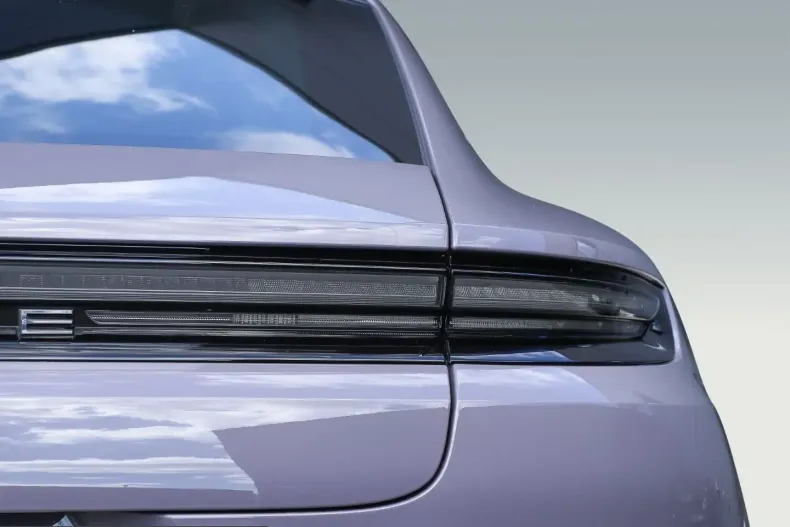 Porsche Panamera din 2024 cu 8.500 km - oferta POR234924 - foto 9
