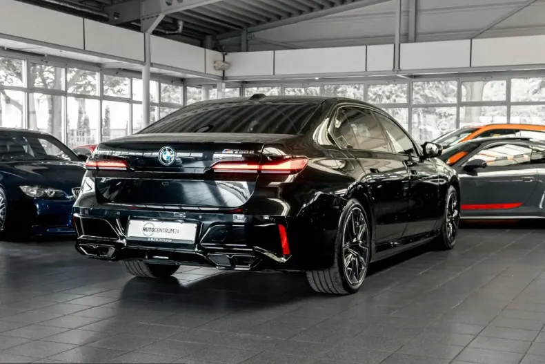 BMW M760 (Seria 7) din 2025 cu 3.460 km - oferta BMW234939 - foto 7