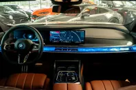 BMW M760 (Seria 7) din 2025 cu 3.460 km - oferta BMW234939 - foto 13
