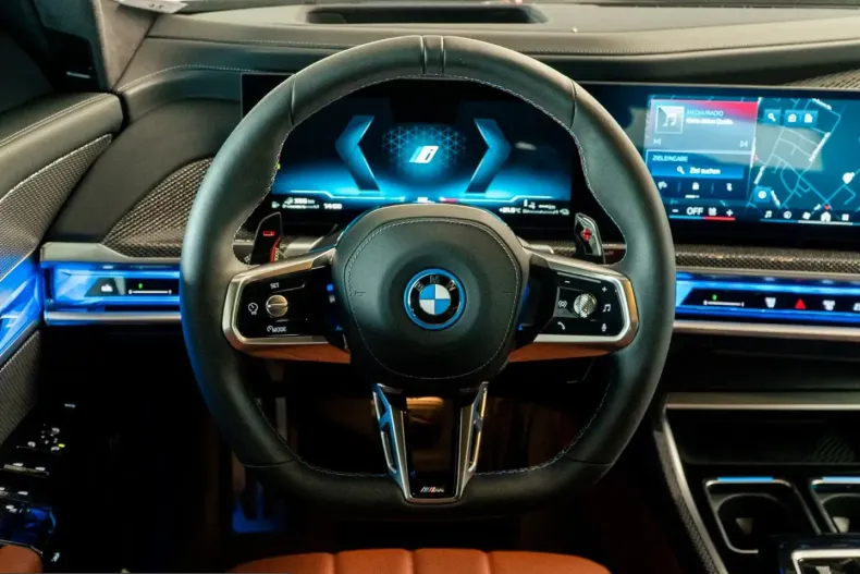 BMW M760 (Seria 7) din 2025 cu 3.460 km - oferta BMW234939 - foto 14