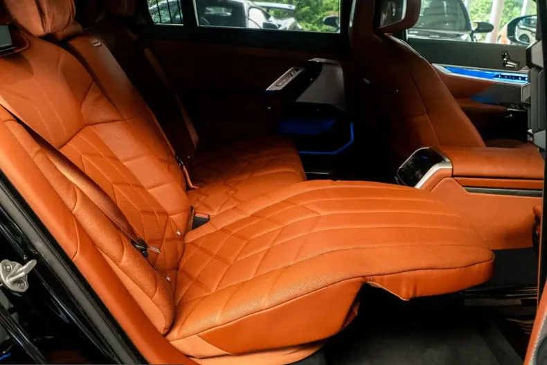 BMW M760 (Seria 7) din 2025 cu 3.460 km - oferta BMW234939 - foto 19