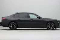 BMW M760 (Seria 7) din 2025 cu 12.657 km - oferta BMW234940 - foto 4