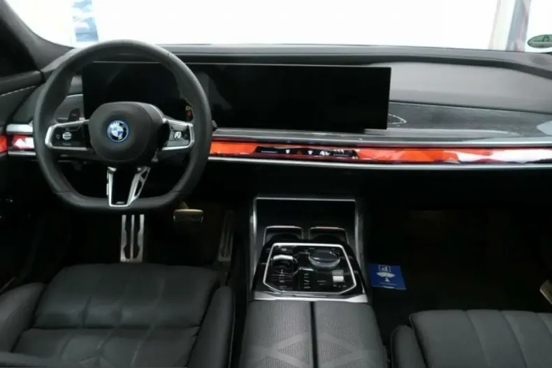 BMW M760 (Seria 7) din 2025 cu 25.800 km - oferta BMW234944 - foto 8