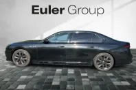 BMW M760 (Seria 7) din 2024 cu 12.498 km - oferta BMW234945 - foto 2