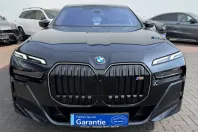 BMW M760 (Seria 7) din 2024 cu 25.000 km - oferta BMW234946 - foto 2
