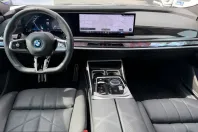 BMW M760 (Seria 7) din 2024 cu 25.000 km - oferta BMW234946 - foto 22
