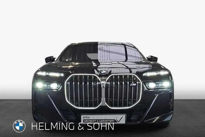 BMW M760 (Seria 7) din 2023 cu 64.000 km - oferta BMW234947 - foto 1