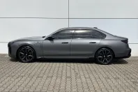 BMW M760 (Seria 7) din 2023 cu 61.500 km - oferta BMW234949 - foto 3