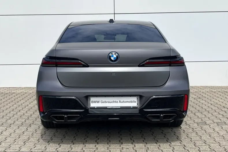 BMW M760 (Seria 7) din 2023 cu 61.500 km - oferta BMW234949 - foto 5