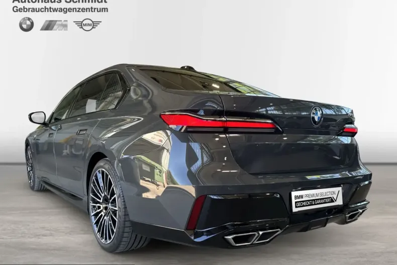 BMW M760 (Seria 7) din 2025 cu 59.458 km - oferta BMW234950 - foto 3