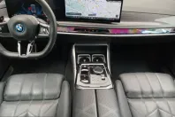 BMW M760 (Seria 7) din 2023 cu 85.250 km - oferta BMW234951 - foto 7