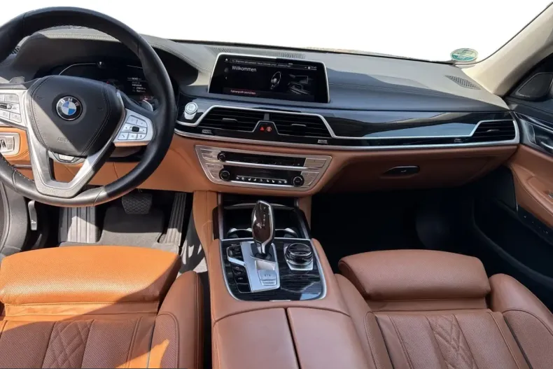BMW 740 (Seria 7) din 2022 cu 86.382 km - oferta BMW234953 - foto 8