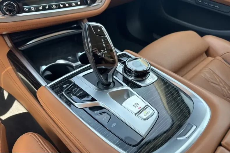BMW 740 (Seria 7) din 2022 cu 86.382 km - oferta BMW234953 - foto 9