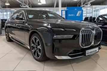 BMW 750 din 2023 - oferta BMW234954