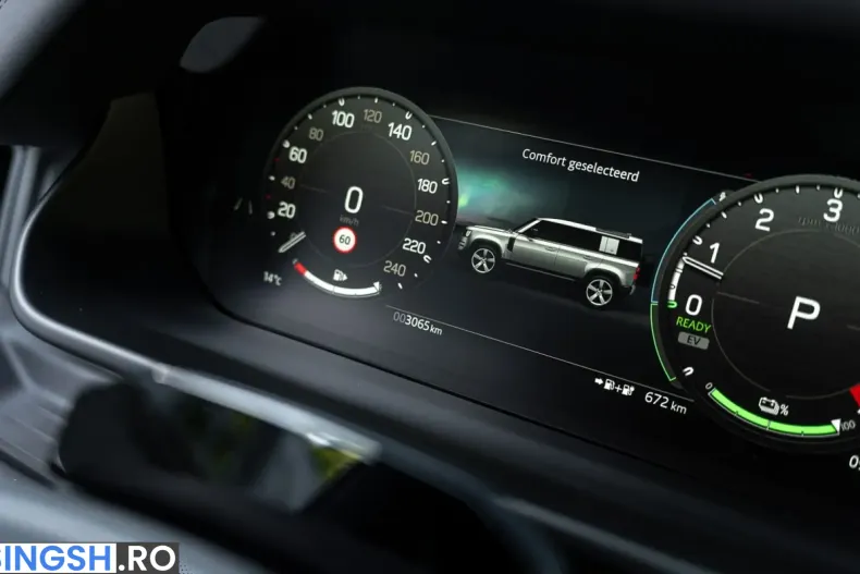 Land Rover Defender din 2026 cu 3.100 km - oferta LAN234956 - foto 17
