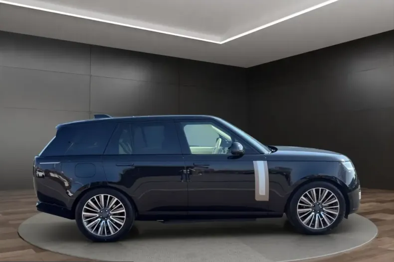 Land Rover Range Rover din 2026 cu 51 km - oferta LAN234959 - foto 4