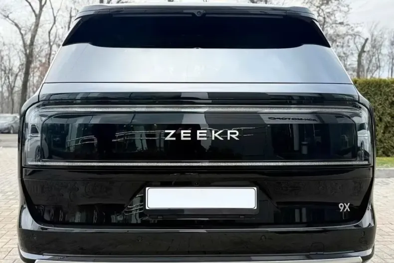 Zeekr 9X din 2026 cu 51 km - oferta ZEE234967 - foto 7