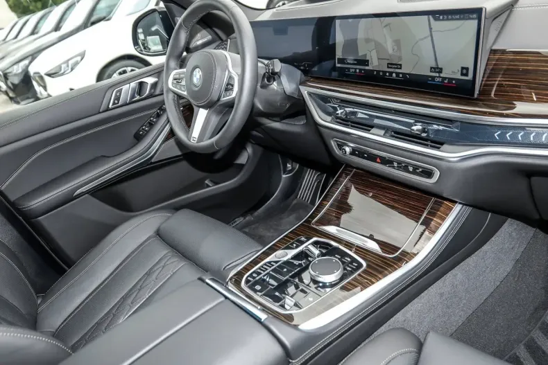 BMW X5 (Seria X) din 2025 cu 7.900 km - oferta BMW234969 - foto 16