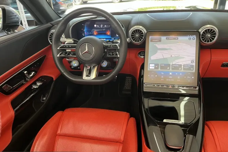 Mercedes-Benz SL 43 AMG (Clasa SL) din 2023 cu 23.292 km - oferta MER234978 - foto 8