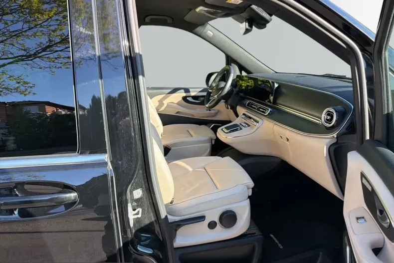 Mercedes-Benz V 300 (Clasa V) din 2025 cu 45.000 km - oferta MER234980 - foto 9