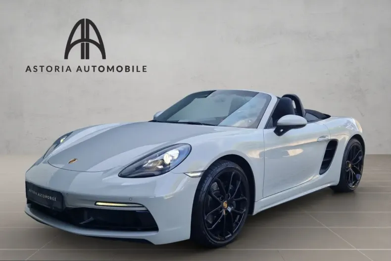 Porsche Boxster din 2023 cu 42.850 km - oferta POR234987 - foto 1