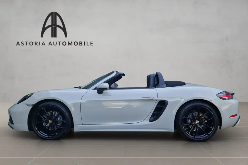 Porsche Boxster din 2023 cu 42.850 km - oferta POR234987 - foto 4