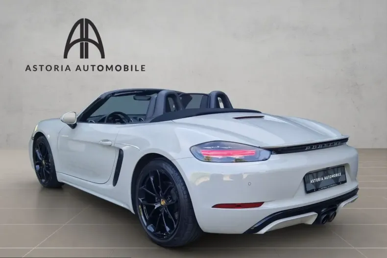 Porsche Boxster din 2023 cu 42.850 km - oferta POR234987 - foto 6