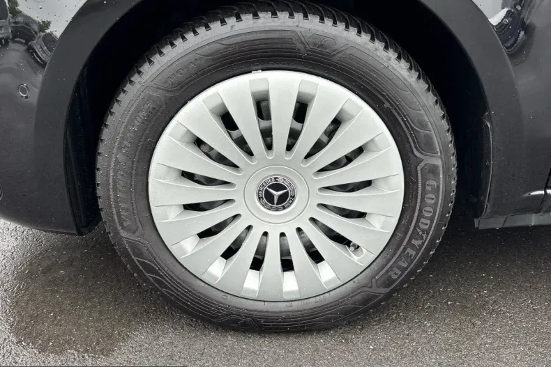 Mercedes-Benz Vito din 2025 cu 14.150 km - oferta MER235003 - foto 7