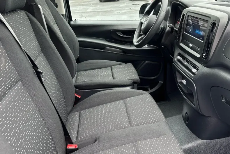 Mercedes-Benz Vito din 2025 cu 14.150 km - oferta MER235003 - foto 10
