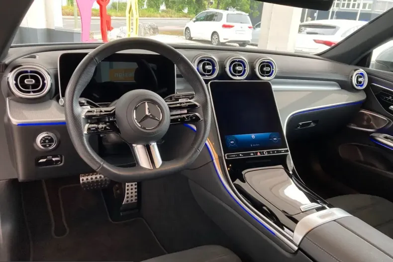 Mercedes-Benz CLE 300 (Clasa CLE) din 2023 cu 3.360 km - oferta MER235016 - foto 10