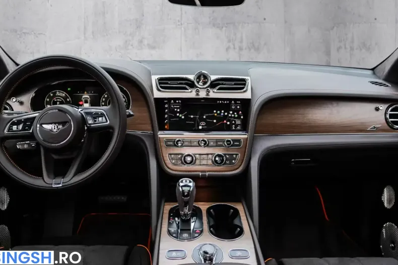 Bentley Bentayga din 2025 cu 14.500 km - oferta BEN235022 - foto 9