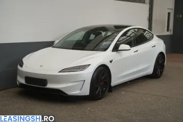 Tesla Model 3 din 2024 - oferta TES235025