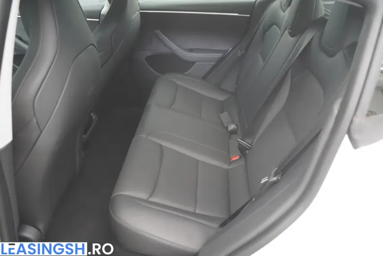 Tesla Model 3 din 2024 cu 37.702 km - oferta TES235025 - foto 7