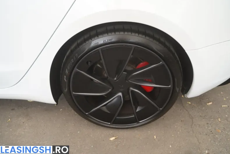 Tesla Model 3 din 2024 cu 37.702 km - oferta TES235025 - foto 12