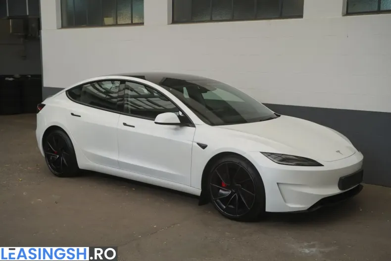 Tesla Model 3 din 2024 cu 37.702 km - oferta TES235025 - foto 18