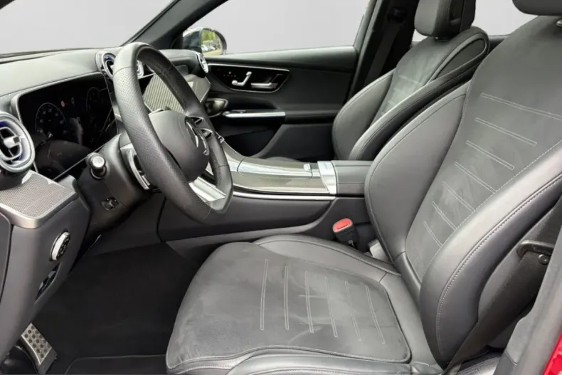 Mercedes-Benz GLC 300 (Clasa GLC) din 2025 cu 11.834 km - oferta MER235043 - foto 9
