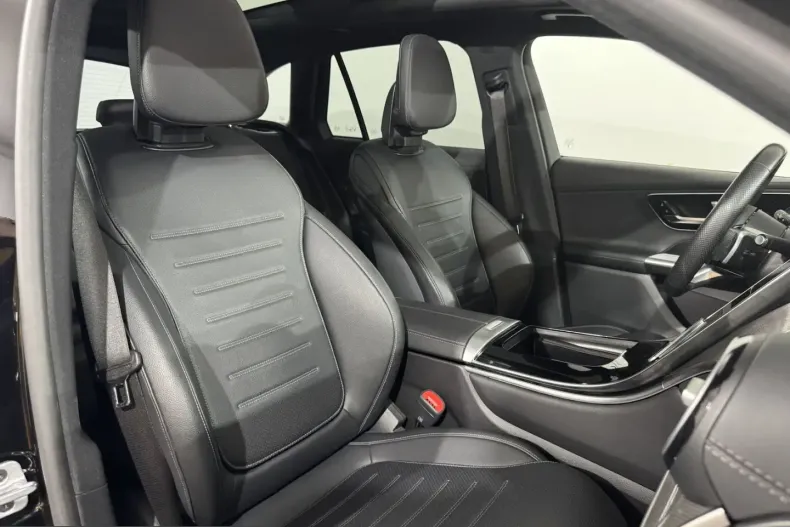 Mercedes-Benz GLC 200 (Clasa GLC) din 2023 cu 59.500 km - oferta MER235045 - foto 15