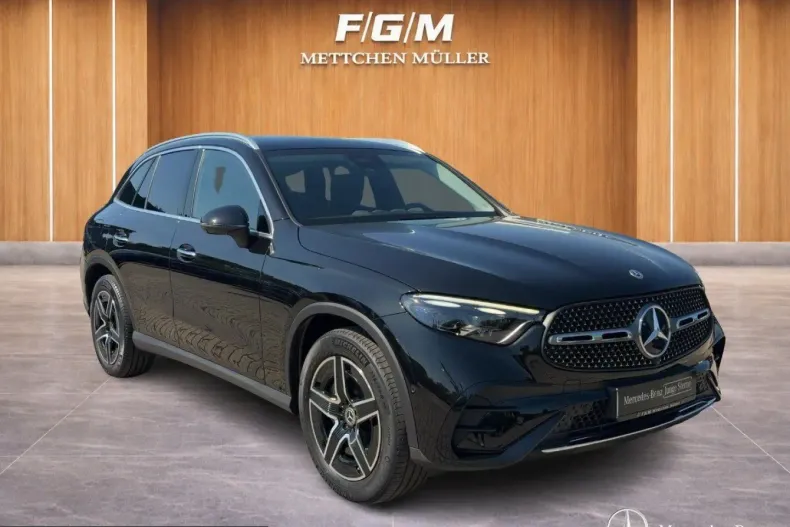Mercedes-Benz GLC 200 (Clasa GLC) din 2023 cu 47.800 km - oferta MER235046 - foto 1