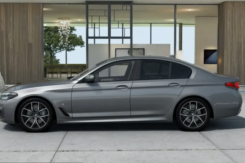 BMW 540 (Seria 5) din 2023 cu 63.551 km - oferta BMW235048 - foto 2