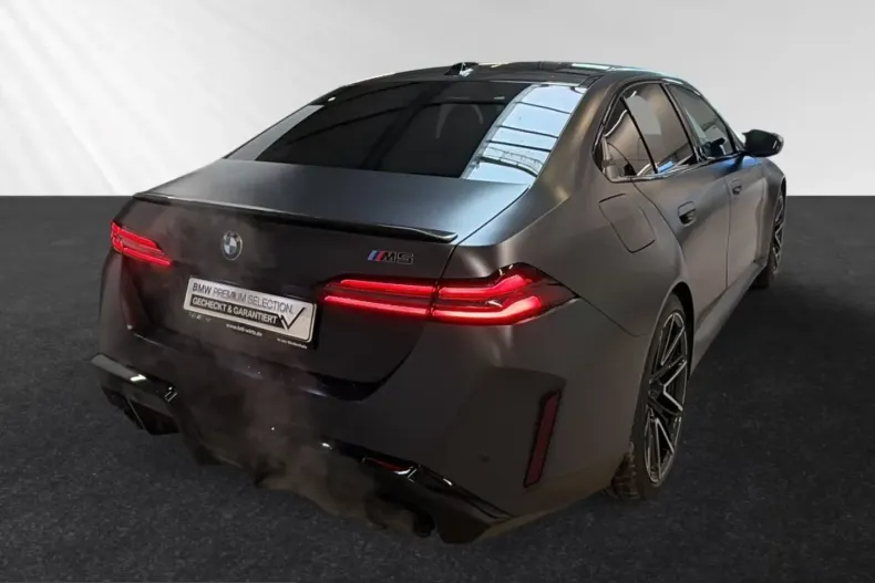 BMW M5 (Seria 5) din 2025 cu 7.500 km - oferta BMW235059 - foto 3