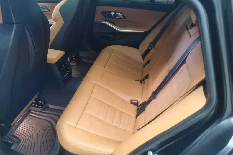 BMW M340d (Seria 3) din 2023 cu 66.000 km - oferta BMW235063 - foto 8