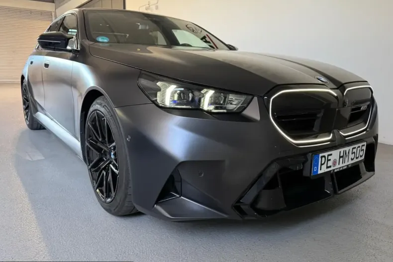 BMW M5 (Seria 5) din 2025 cu 3.000 km - oferta BMW235064 - foto 6