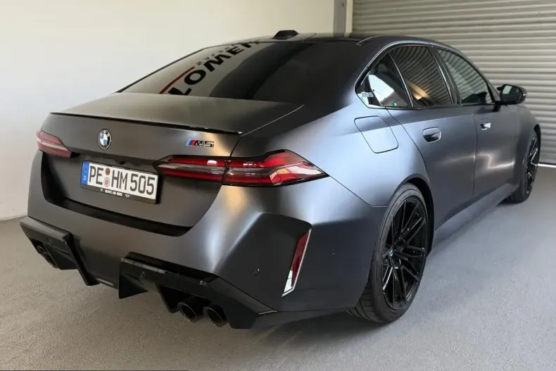 BMW M5 (Seria 5) din 2025 cu 3.000 km - oferta BMW235064 - foto 9