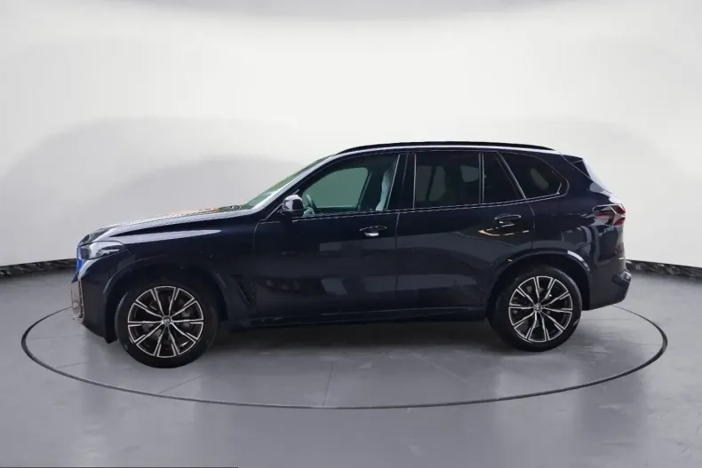 BMW X5 (Seria X) din 2023 cu 40.407 km - oferta BMW235086 - foto 2