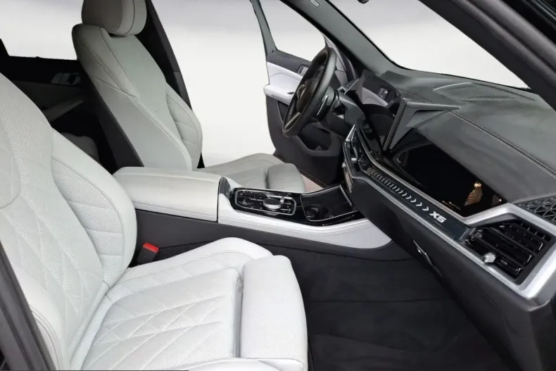 BMW X5 (Seria X) din 2023 cu 40.407 km - oferta BMW235086 - foto 8